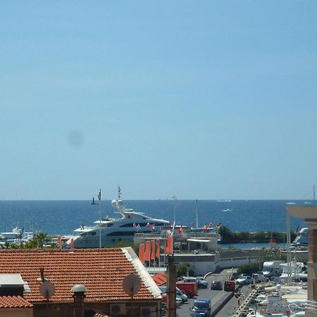 Charmant 2P Vue Mer Face Au Port De Golfe Juan Exterior foto